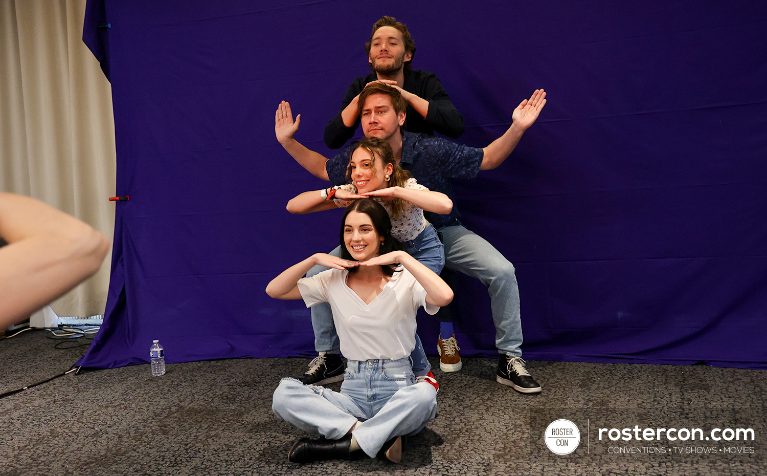 Photoshoot - Toby Regbo, Adelaide Kane & Torrance Coombs - Reign - Long May She Reign 2