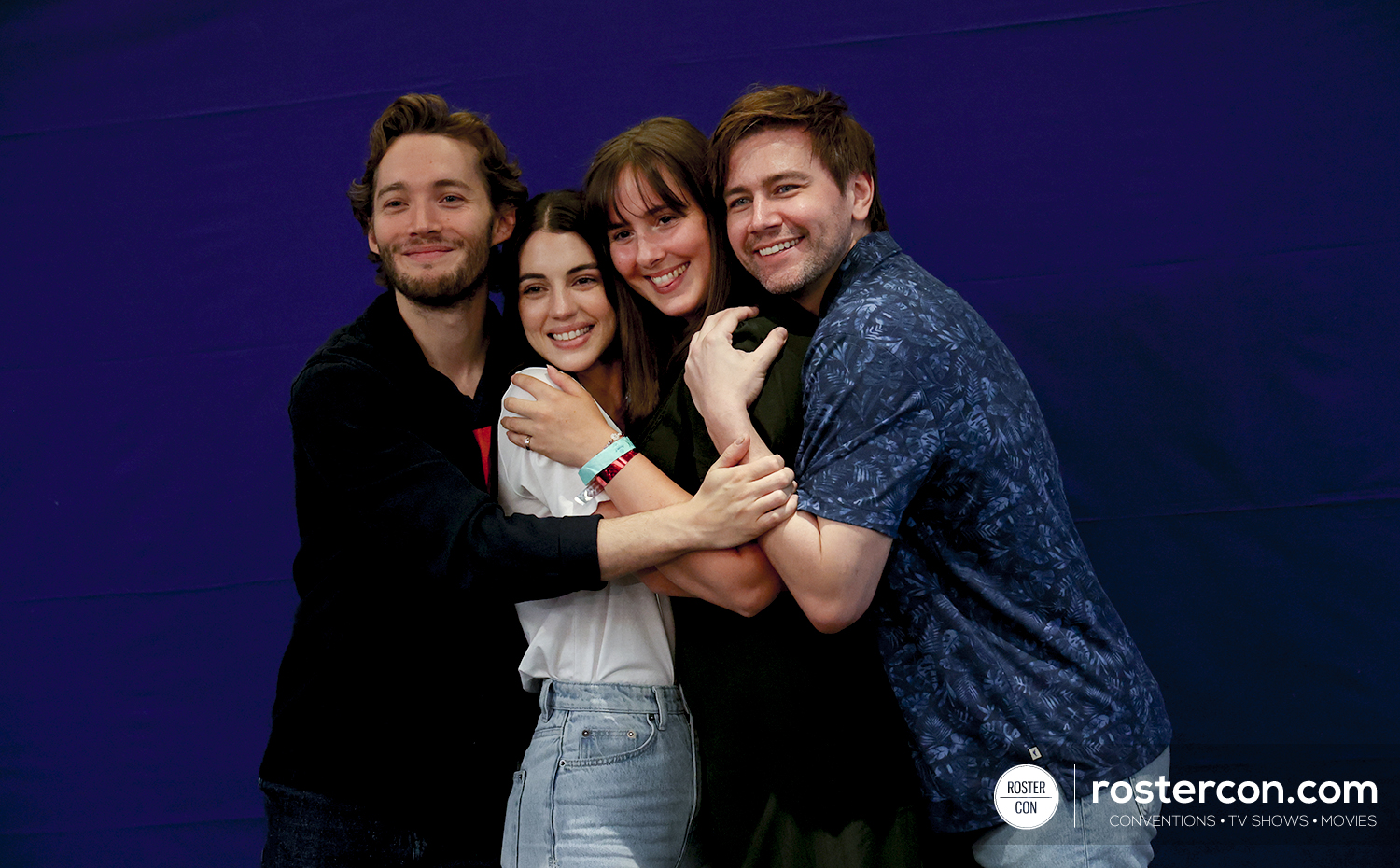 Photoshoot - Toby Regbo, Adelaide Kane & Torrance Coombs - Reign - Long May She Reign 2