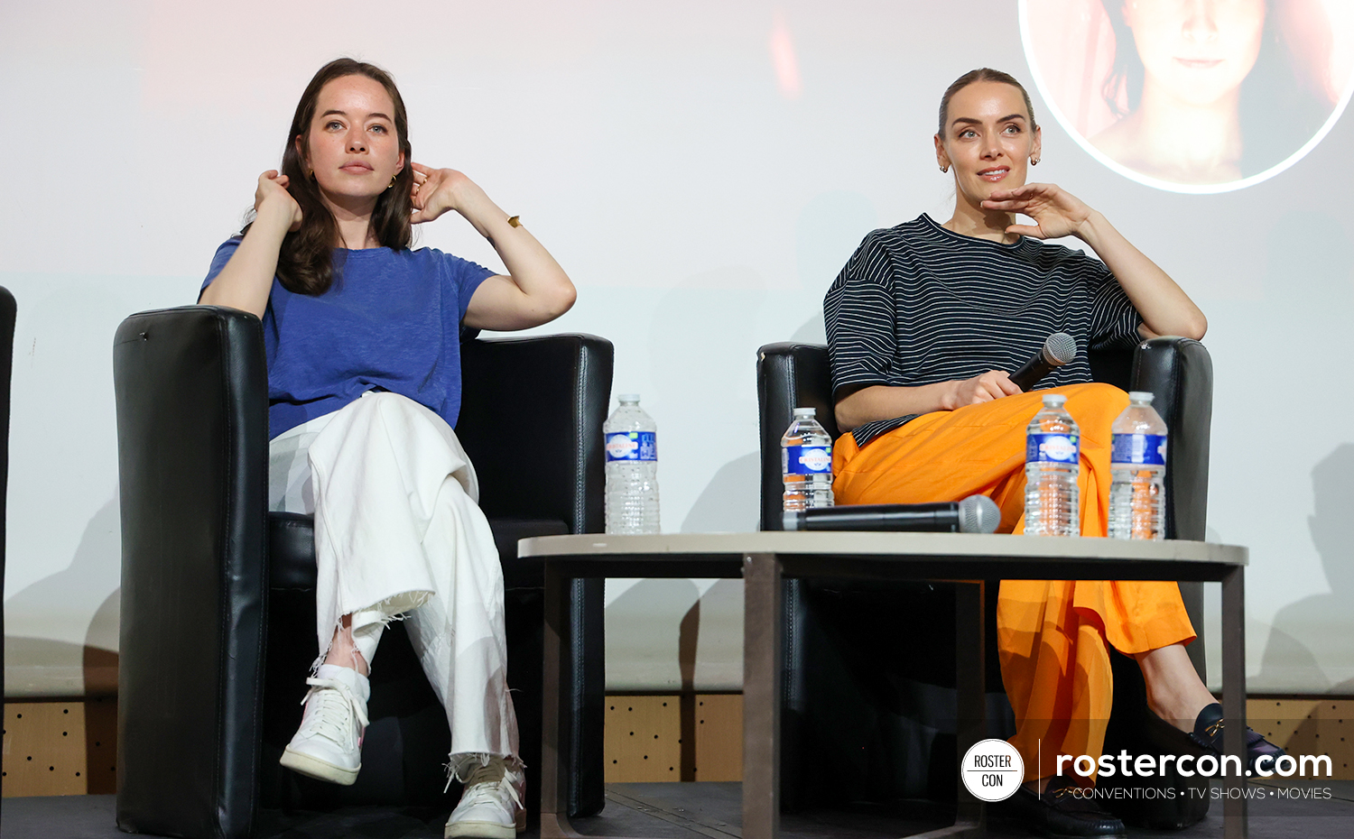 Anna Popplewell & Rachel Skarsten - Reign - Long May She Reign 2