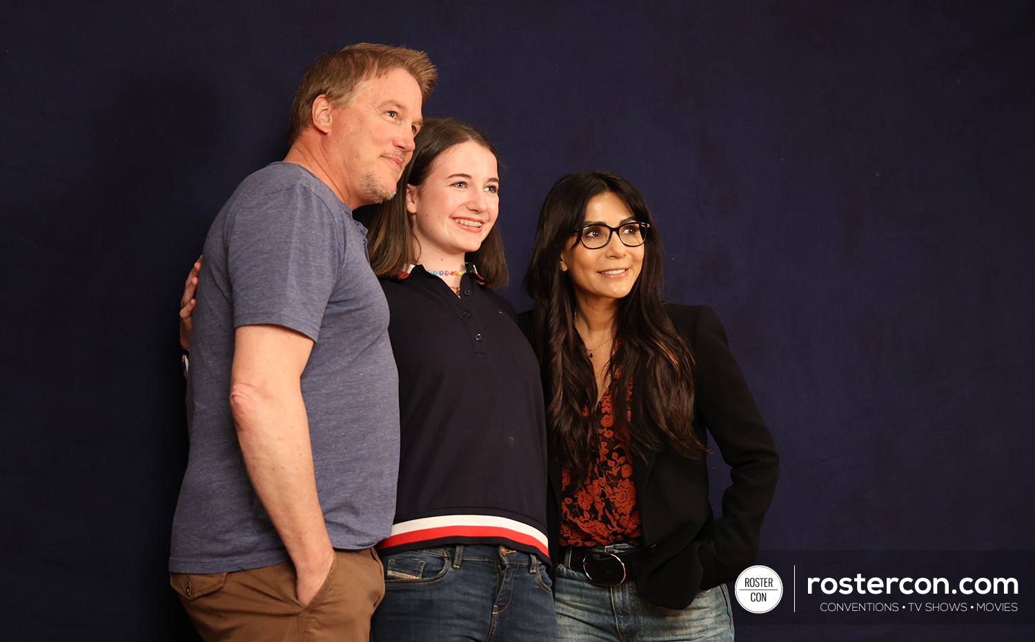 Photoshoot - Lochlyn Munro & Marisol Nichols - Rivercon 3 - Riverdale