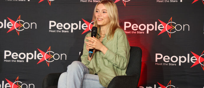 Grace Van Dien - Stranger Things - Stranger Fan Meet 6