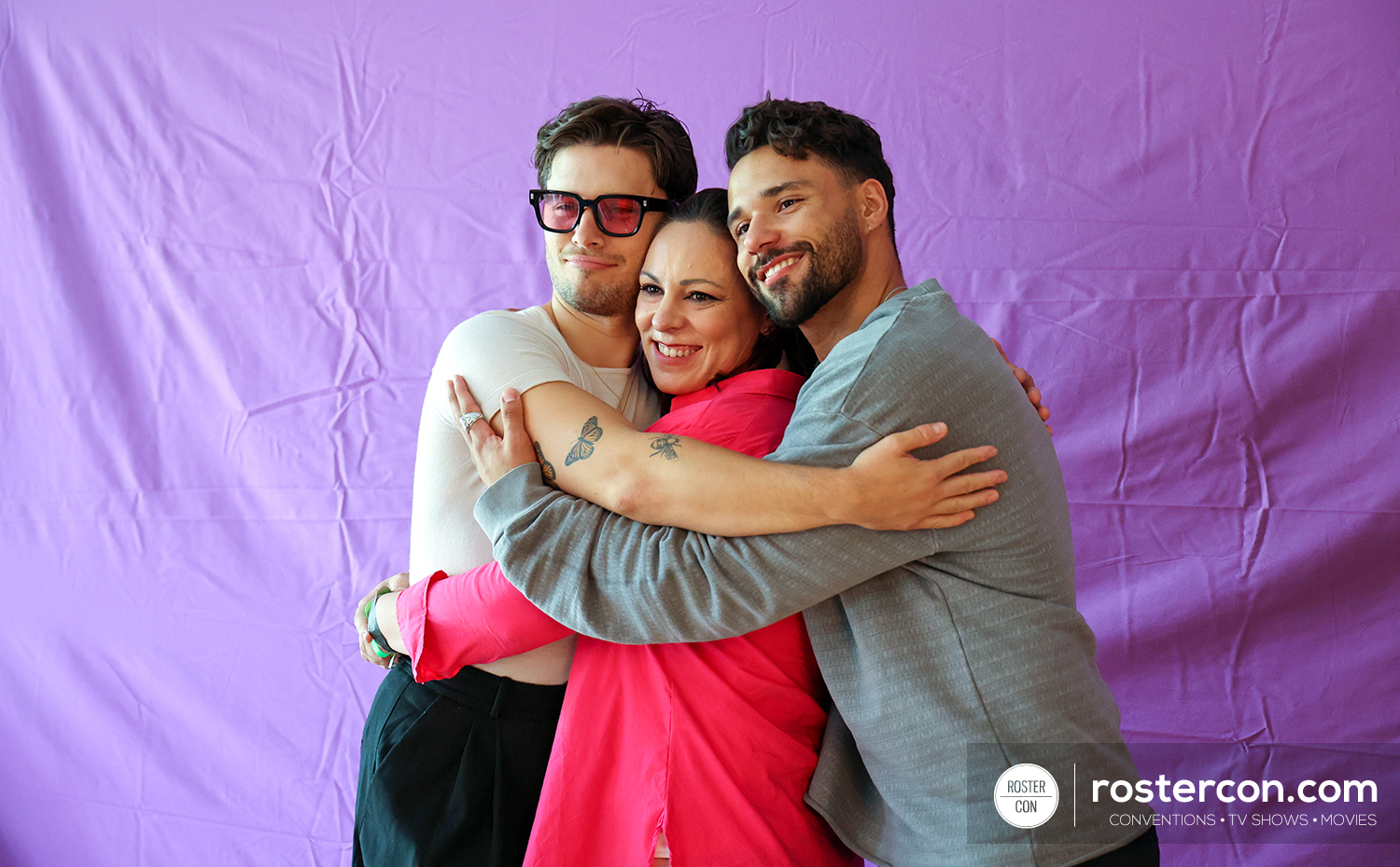 Ronen Rubinstein & Rafael Silva- Photoshoot - 9-1-1: Lone Star - Dream It Not At Home