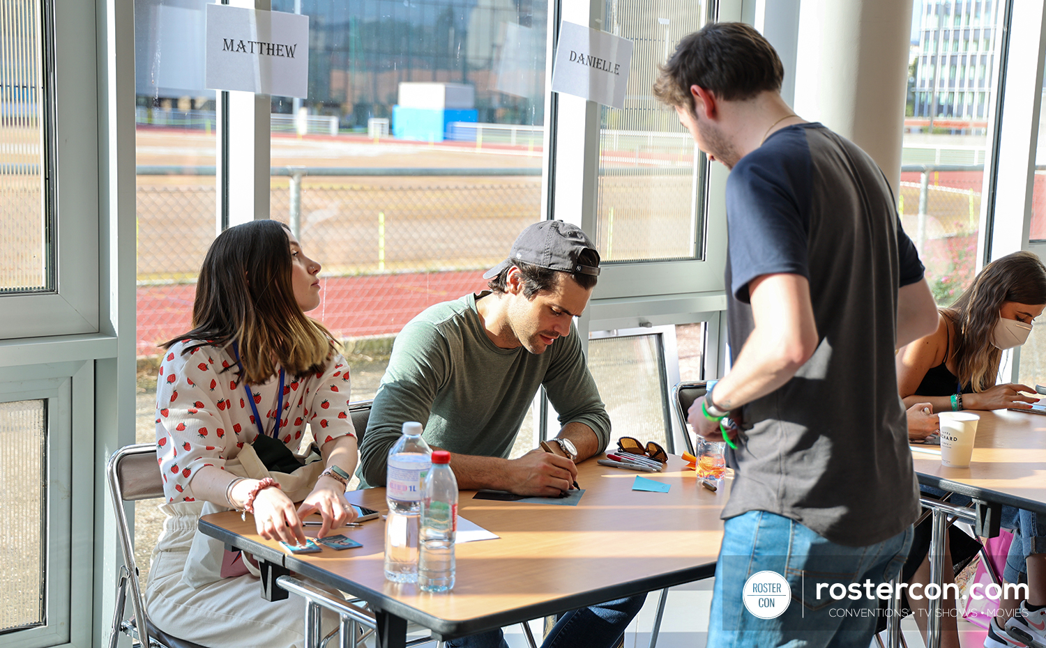 Matthew Daddario - Autographs - Shadowhunters - Dream It Not At Home