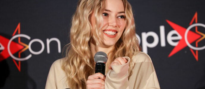 Grace Van Dien - Stranger Fan Meet 7 - Stranger Things, White Famous