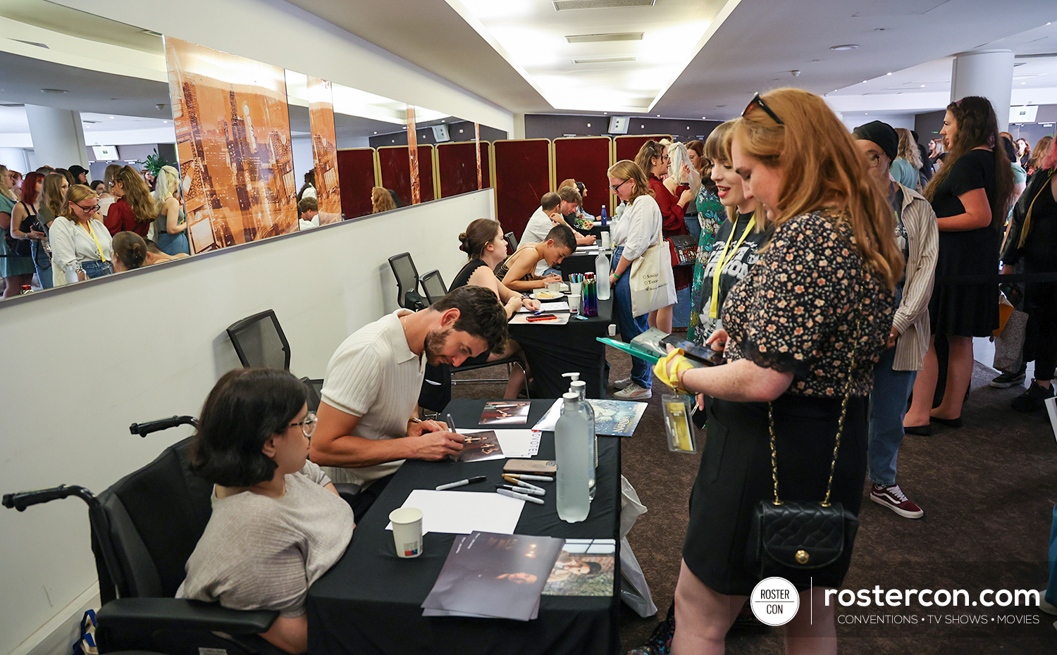 Autographs - Shadow and Bone - A Storm of Crows and Shadows