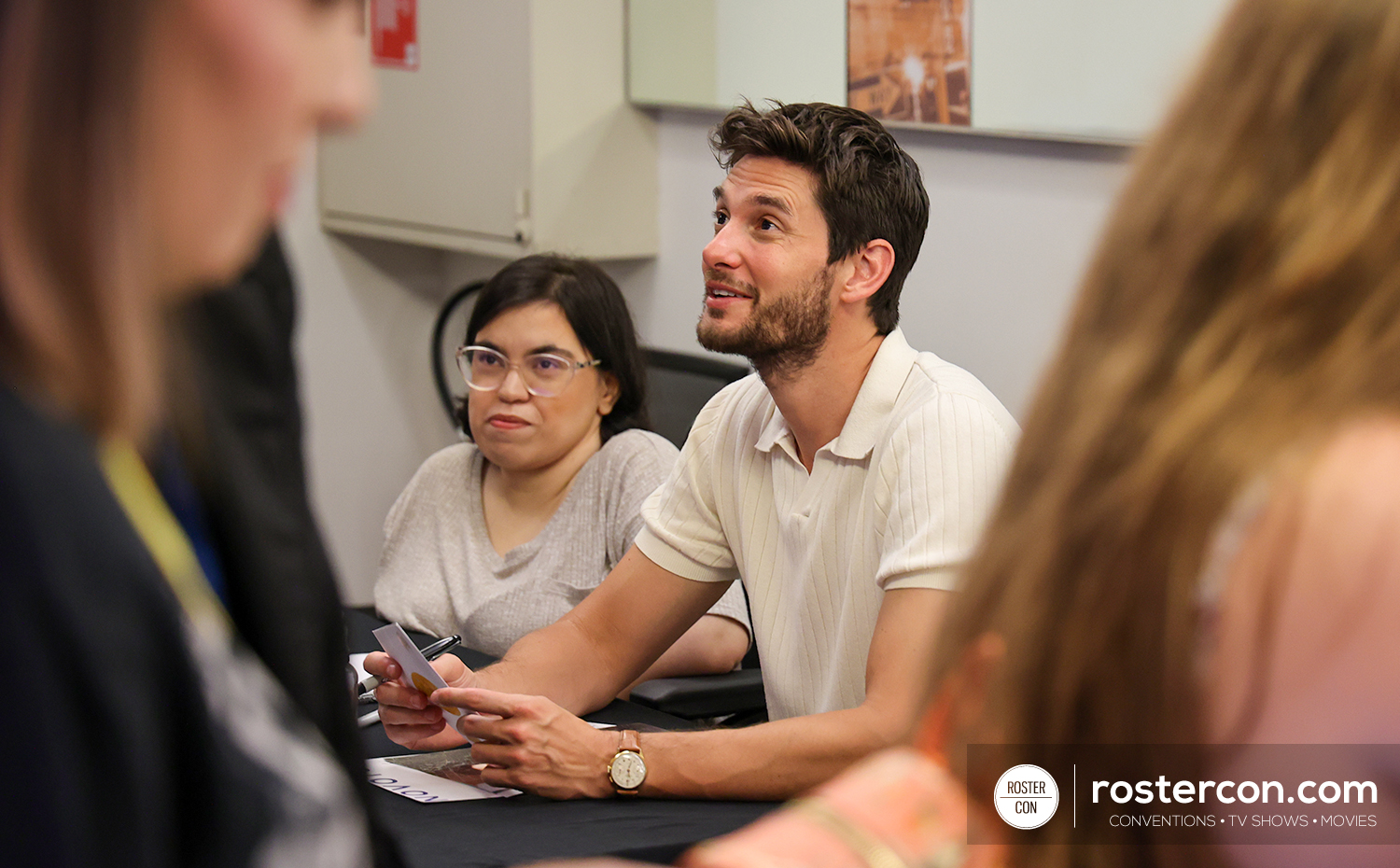 Autographs - Ben Barnes - Shadow and Bone - A Storm of Crows and Shadows