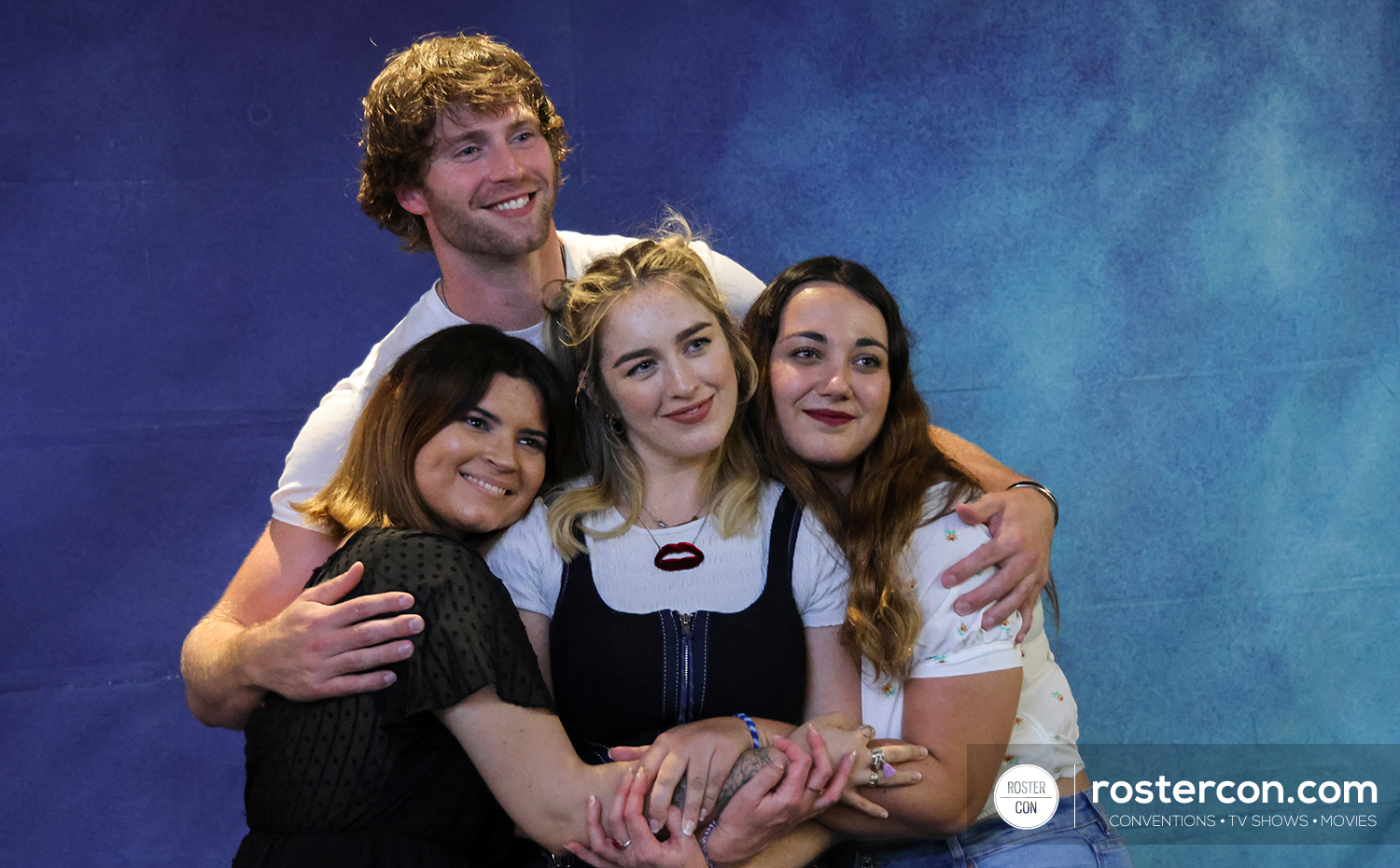 Photoshoot - Danielle Galligan & Calahan Skogman - Shadow and Bone - A Storm of Crows and Shadows