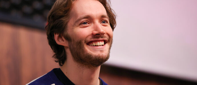 Toby Regbo - Reign, Medici - Dream It Fest Paris