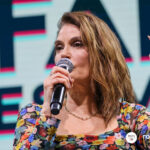 Teri Hatcher &ndash; Desperate Housewives, The Odd Couple &ndash; Paris Fan Festival 2023
