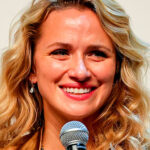 Convention s&eacute;ries / cin&eacute;ma sur Shantel Vansanten