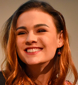 Convention séries / cinéma avec Sophie Skelton