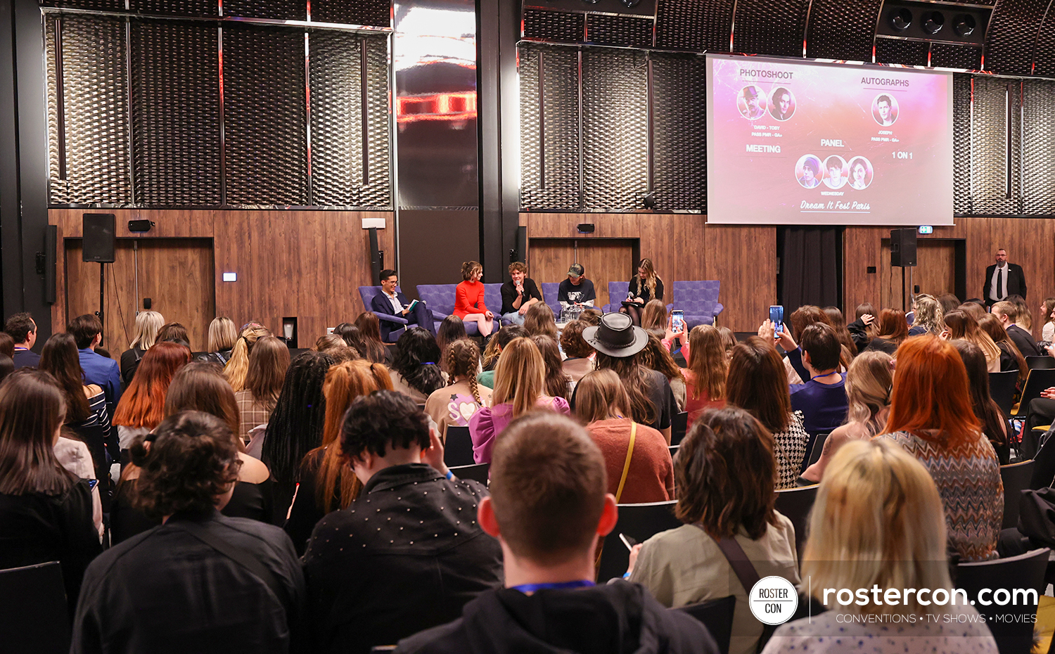 Panel - Wednesday - Dream It Fest Paris