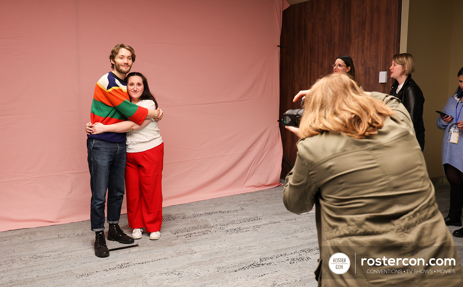 Photoshoot - Toby Regbo - Reign - Dream It Fest Paris