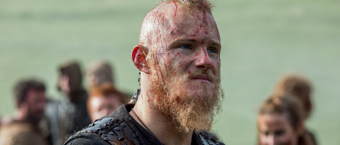Vikings : Alexander Ludwig (Bjorn) en France pour rencontrer ses fans