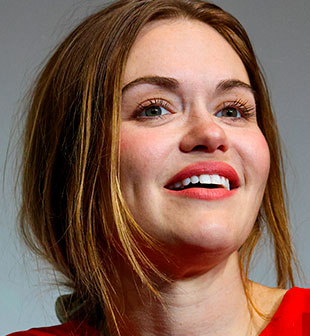 Convention séries / cinéma avec Holland Roden