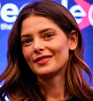 TV / Movie convention with Ashley Greene
