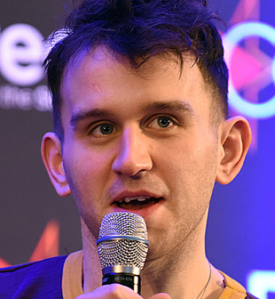 TV / Movie convention with Harry Melling