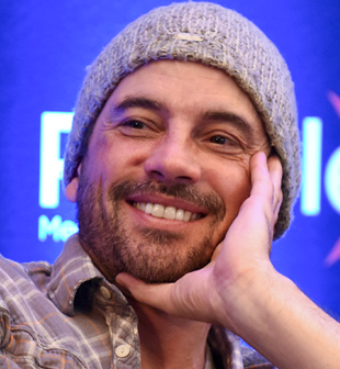 TV / Movie convention with Skeet Ulrich