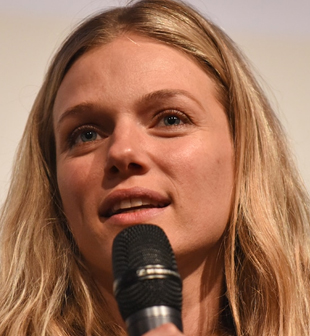Tracy Spiridakos