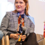 Georgina Haig &ndash; From Storybrooke to Paris &ndash; Once Upon a Time, Childhood&rsquo;s End
