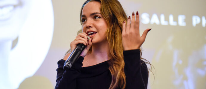 Bailee Madison - From Storybrooke to Paris - Once Upon a Time, Pretty Little Liars