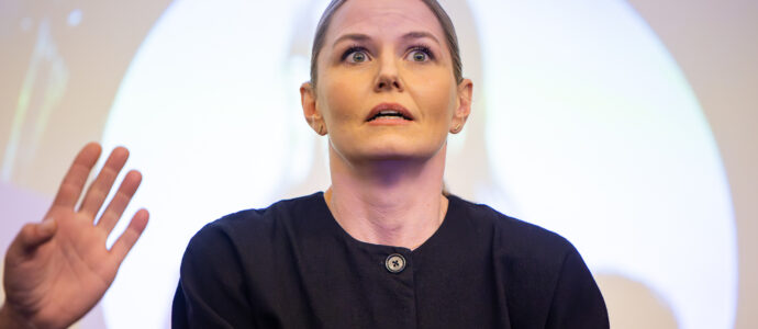 Jennifer Morrison - From Storybrooke to Paris - Once Upon a Time, This is Us