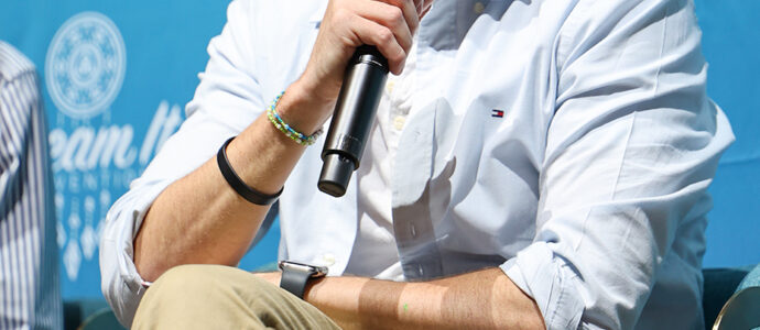 Matthew Lewis - Harry Potter, All Creatures Great and Small - Enter the Wizard World