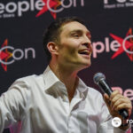 Ed Westwick &ndash; XOXO Fan Meet &ndash; Gossip Girl