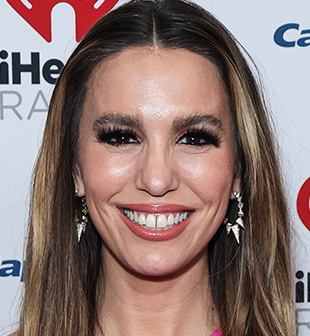 Christy Carlson Romano