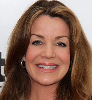 Claudia Christian