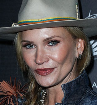 Natasha Henstridge