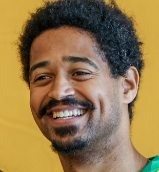 TV / Movie convention with Alfred Enoch