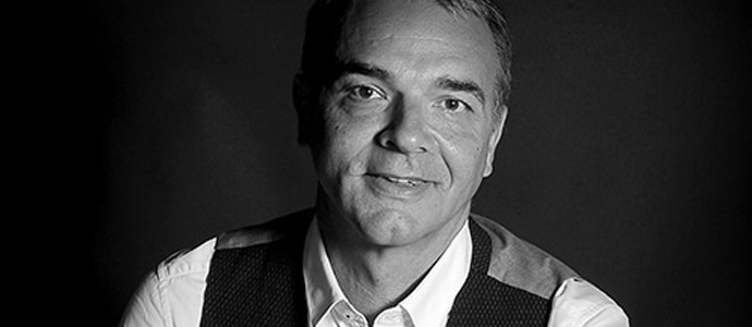 Le romancier Bruno Combes est d&eacute;c&eacute;d&eacute;