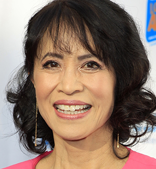 Lauren Tom