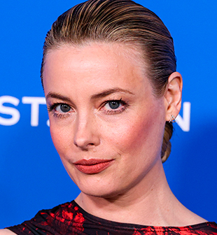 Gillian Jacobs