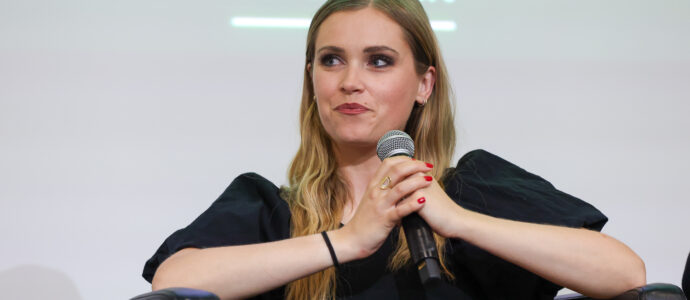 Eliza Taylor - The Unity Conclave - The 100, Neighbours