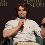 Charles Vandervaart – The Land Con 7 – Outlander, Murdoch Mysteries