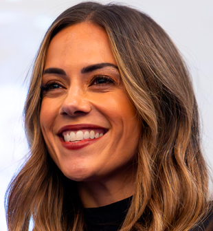 Jana Kramer