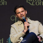Jeremy Irvine &ndash; The Land Con 8 &ndash; Outlander: Blood of My Blood