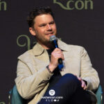 Jeremy Irvine &ndash; The Land Con 8 &ndash; Outlander: Blood of My Blood, Treadstone