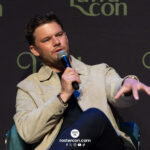 Jeremy Irvine &ndash; The Land Con 8 &ndash; Outlander: Blood of My Blood, Treadstone