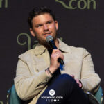 Jeremy Irvine &ndash; The Land Con 8 &ndash; Outlander: Blood of My Blood, Treadstone