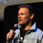Sam Heughan &ndash; The Land Con 8 &ndash; Outlander, The Couple Next Door