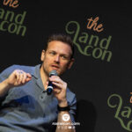 Sam Heughan – The Land Con 8 – Outlander, Party Animals
