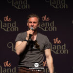 Steven Cree – The Land Con 8 – Outlander