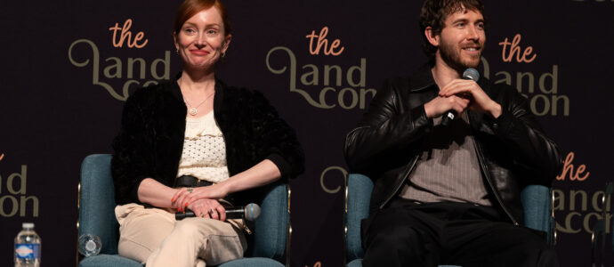 Group Panel - The Land Con 8 - Outlander