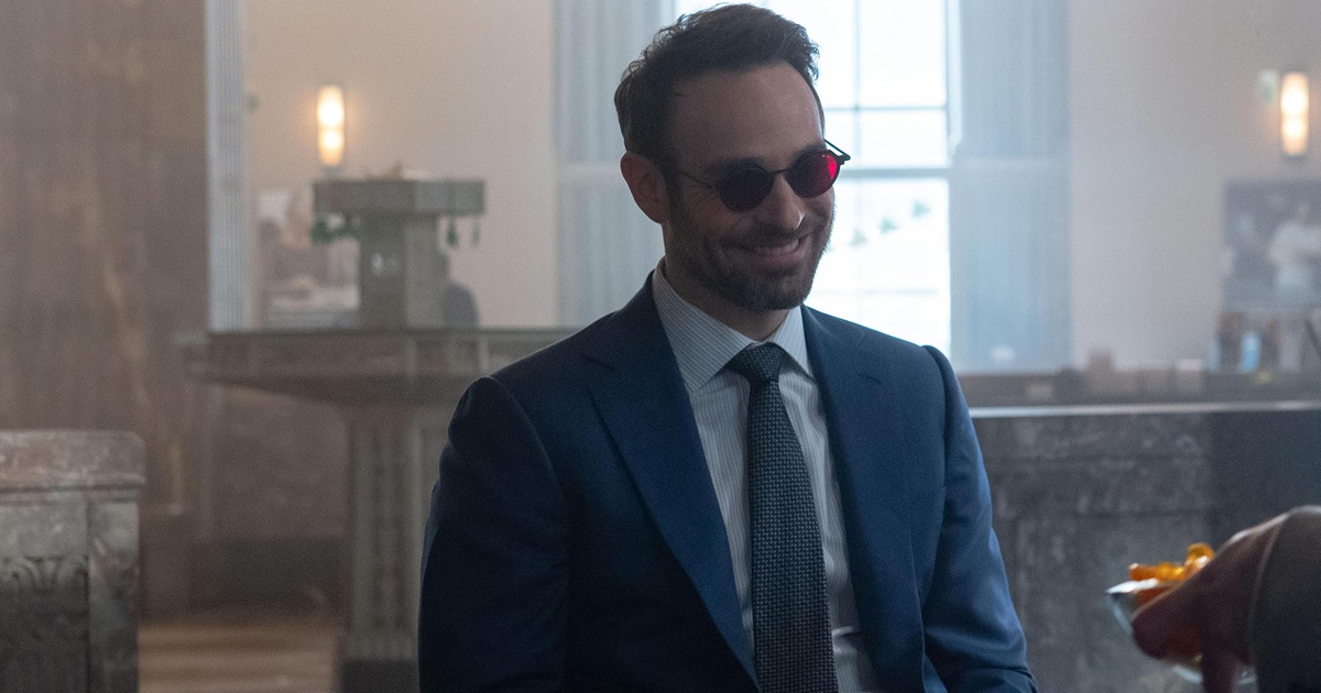 Charlie Cox (Daredevil) à Paris pour la convention Welcome to the ...