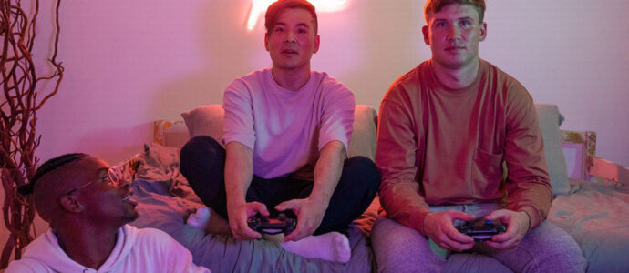 How Online Gaming Keeps Fan Communities Together Between Conventions How Online Gaming Keeps Fan Communities Together Between Conventions