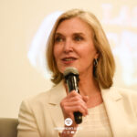 Brenda Strong – The Desperate Con – Desperate Housewives