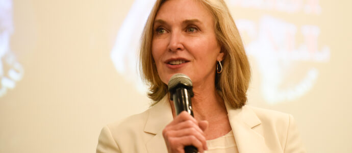 Brenda Strong - The Desperate Con - Desperate Housewives